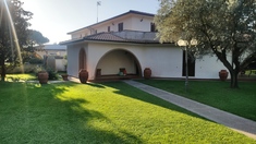 Особняк из двух квартир на продажу в TARQUINIA (VT)